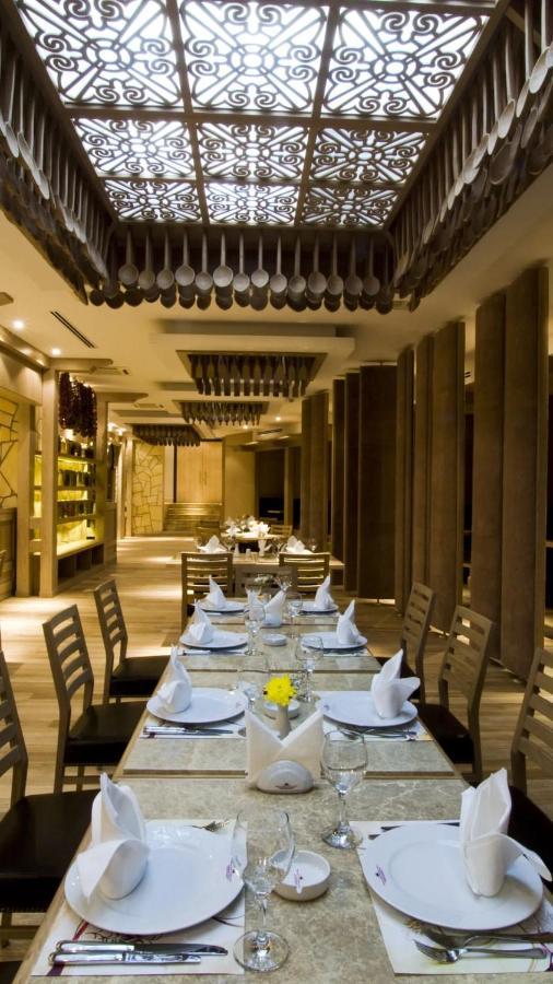 Grand Nur Plaza Hotel Aktau  Exterior photo