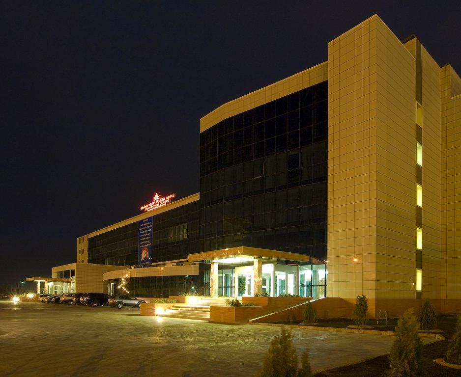 Grand Nur Plaza Hotel Aktau  Exterior photo